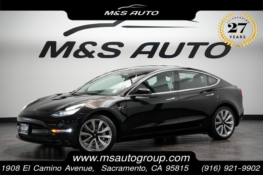 2018 TESLA Model 3