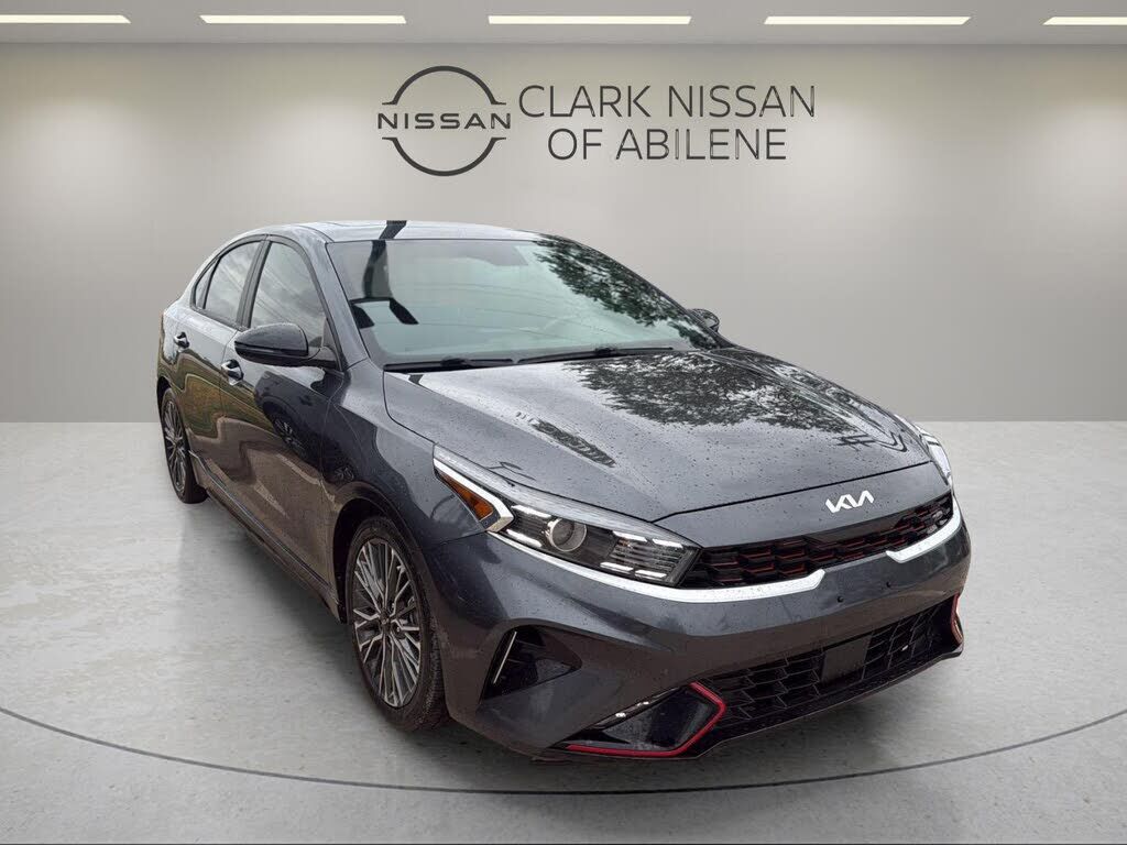 2024 KIA Forte