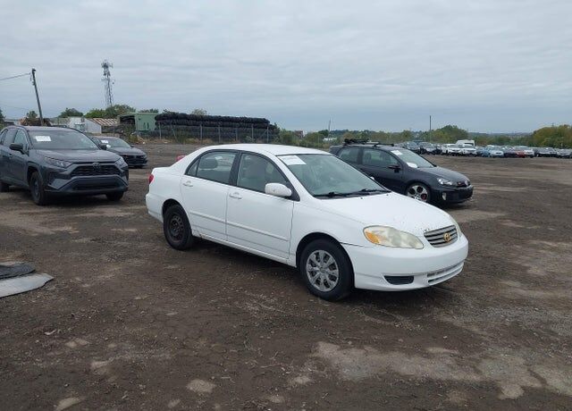 2004 TOYOTA Corolla