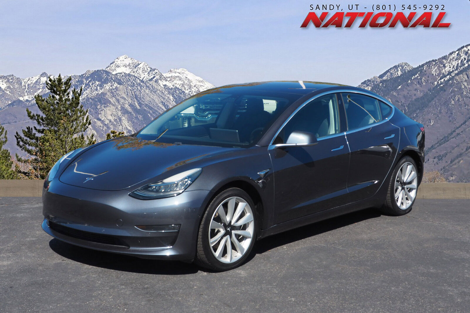 2018 TESLA Model 3