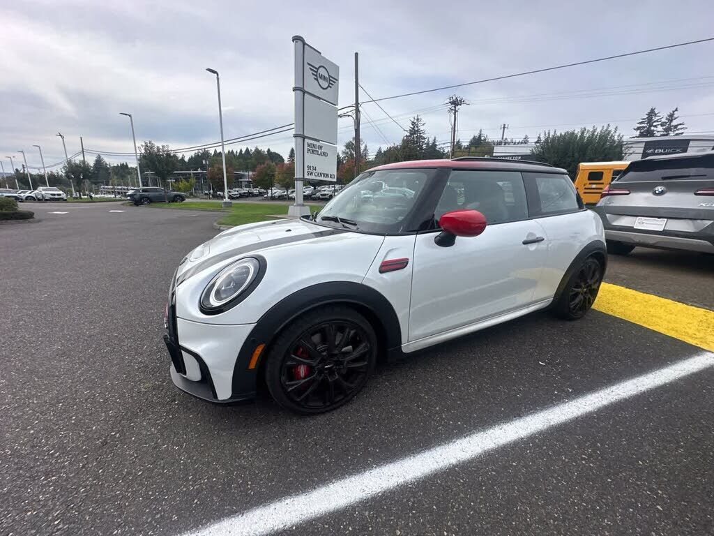 2024 MINI Hardtop