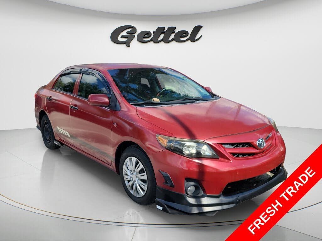 2013 TOYOTA Corolla