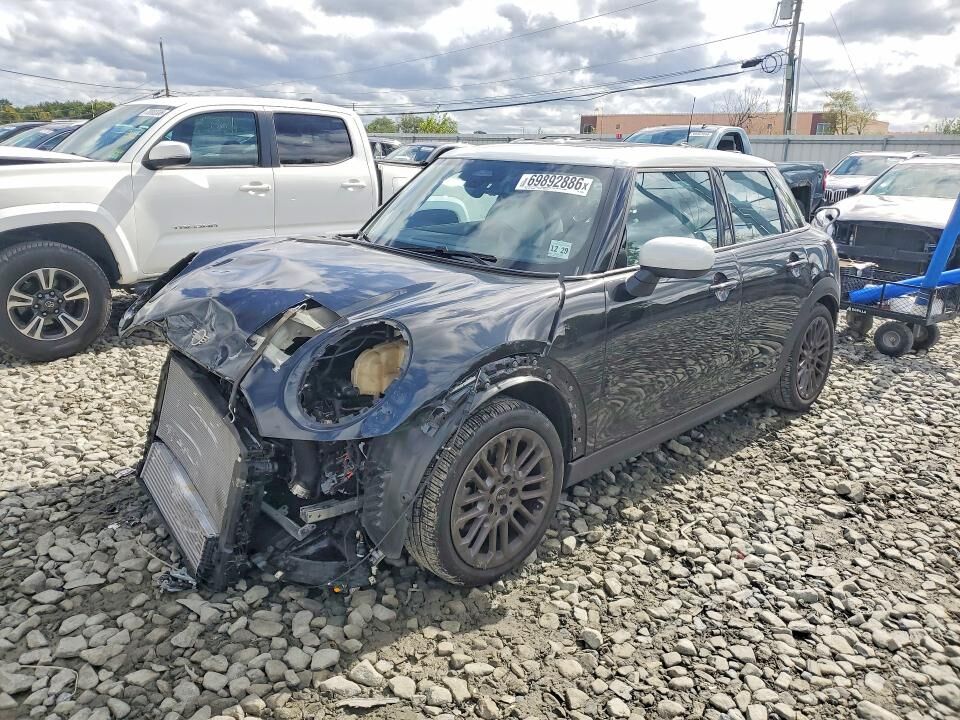2025 MINI Hardtop