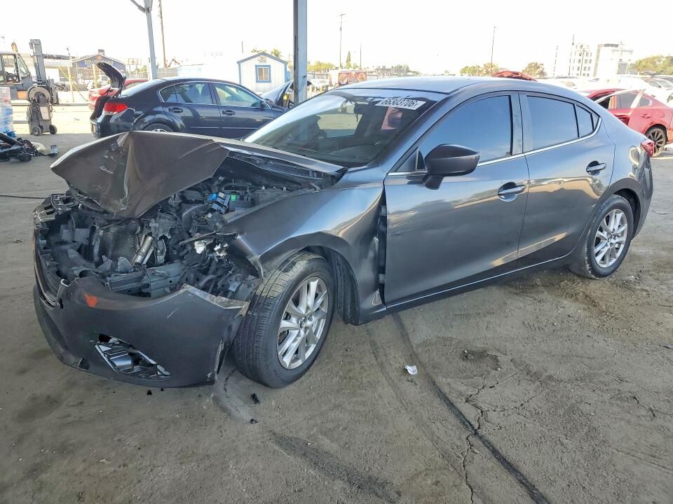 2016 MAZDA Mazda3