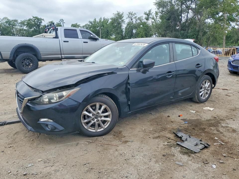 2016 MAZDA Mazda3