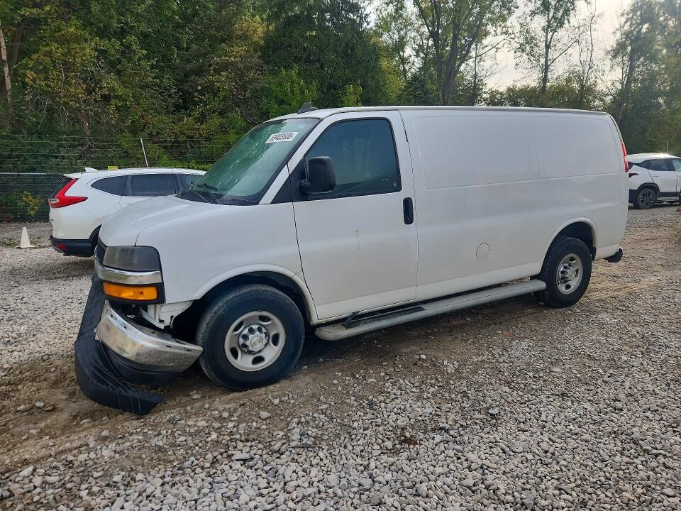 2022 CHEVROLET Express