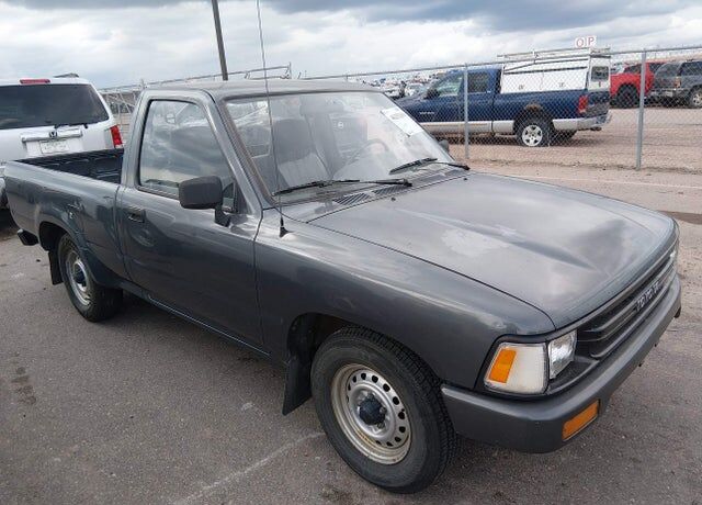 1991 TOYOTA Pick-Up