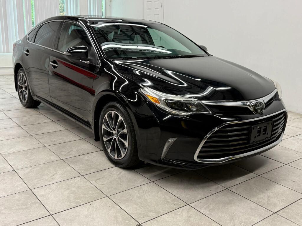 2018 TOYOTA Avalon