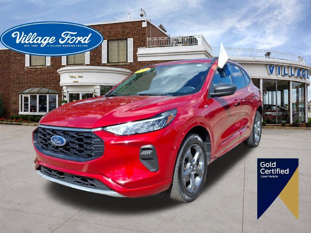 2024 FORD Escape