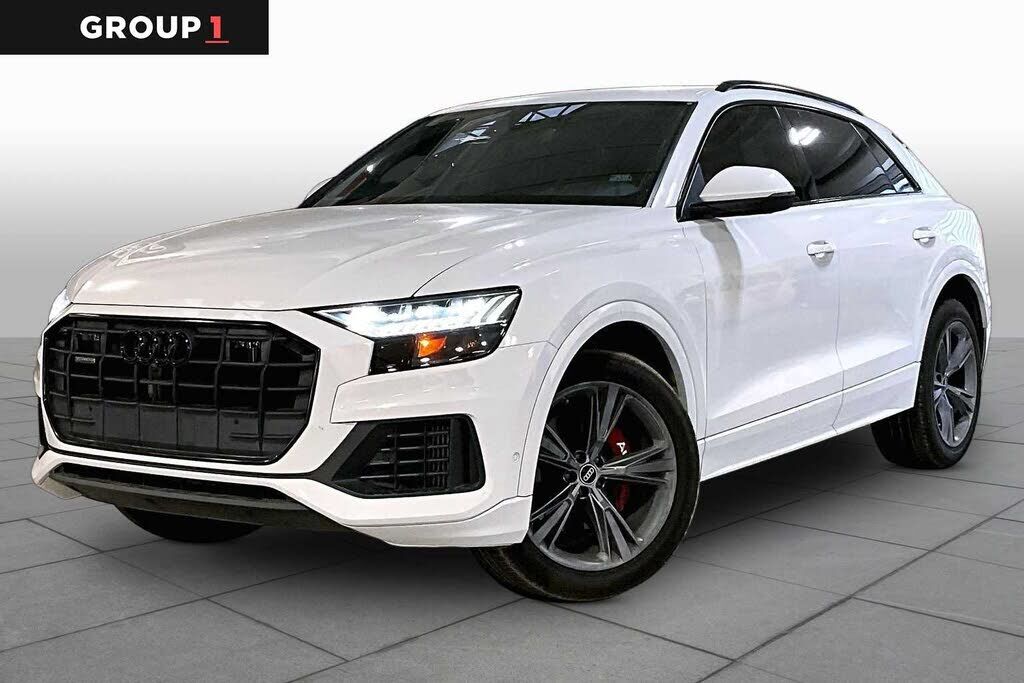 2023 AUDI Q8