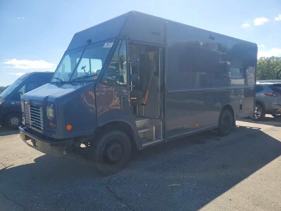 2020 FORD Commercial Chassis
