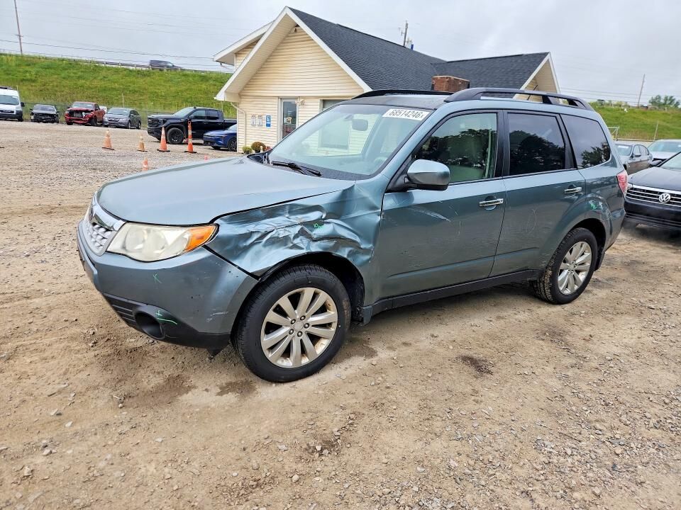 2012 SUBARU Forester