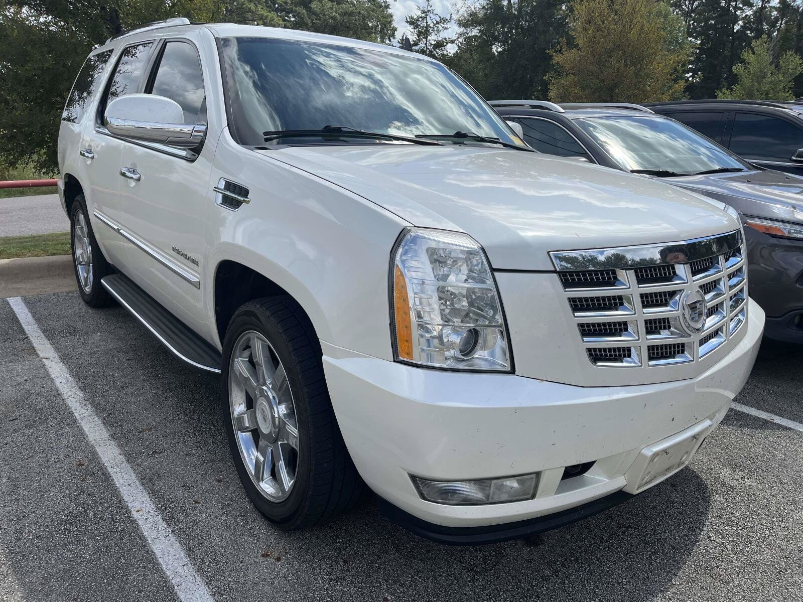 2011 CADILLAC Escalade