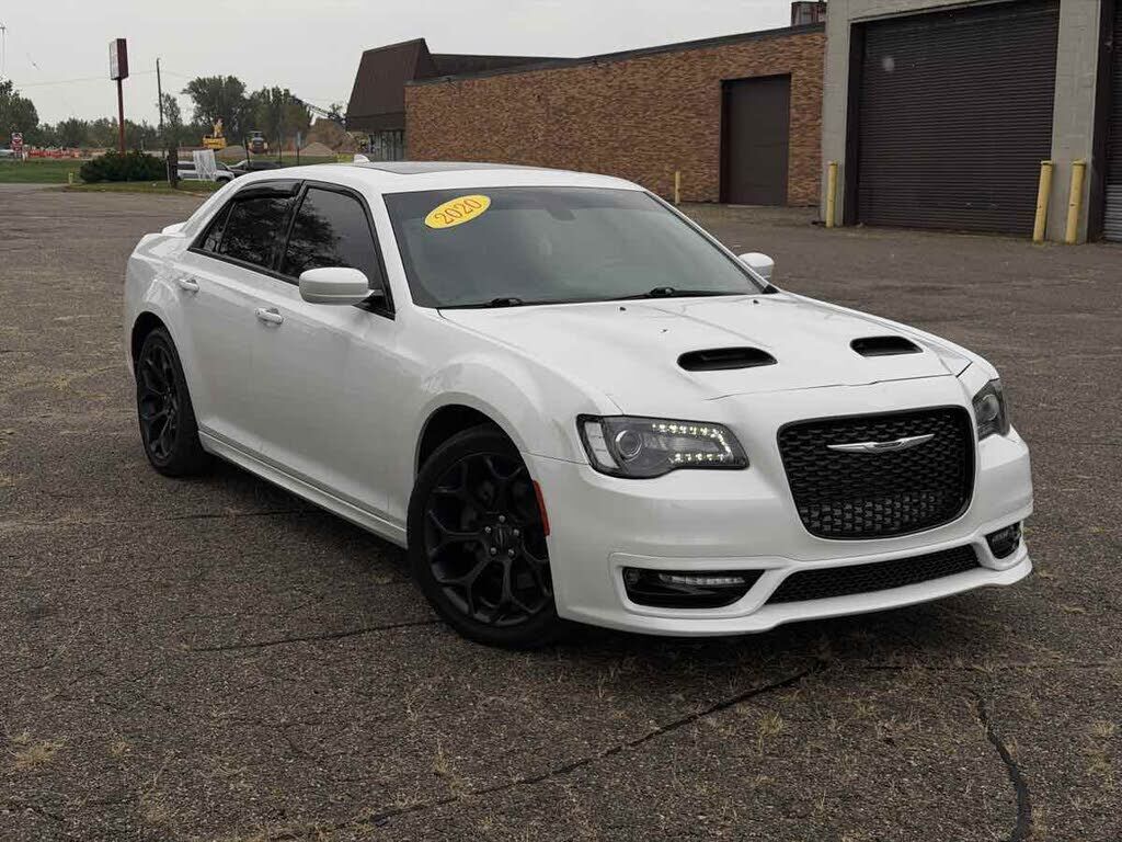 2020 CHRYSLER 300