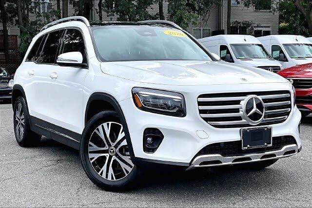 2026 MERCEDES-BENZ GLB-Class