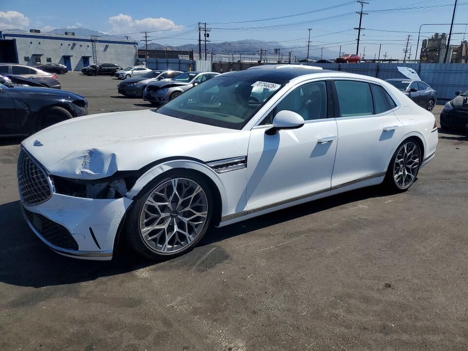 2025 GENESIS G90
