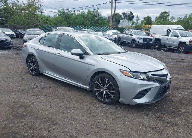 2020 TOYOTA Camry