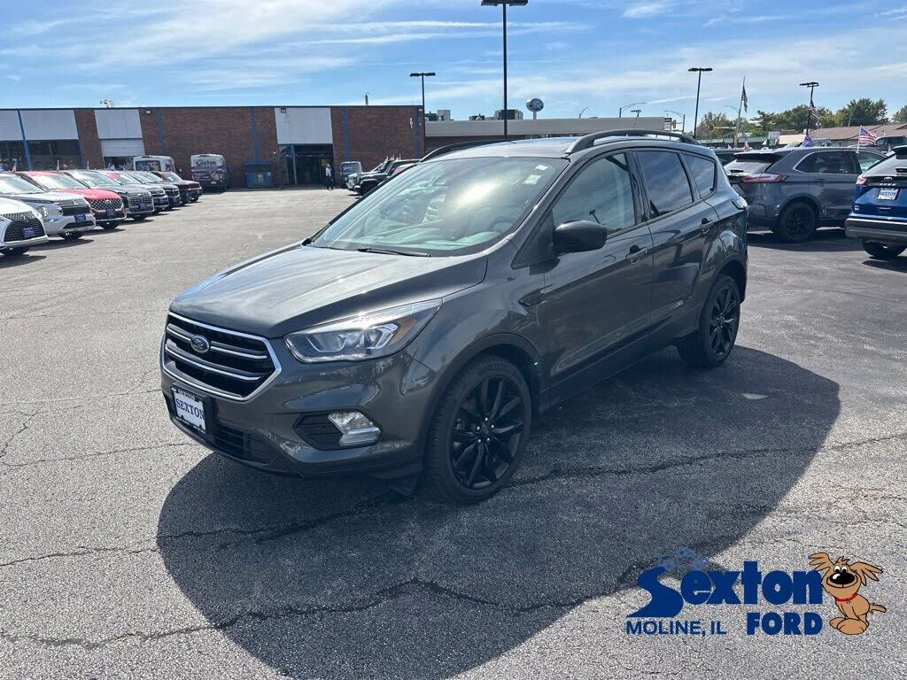 2018 FORD Escape