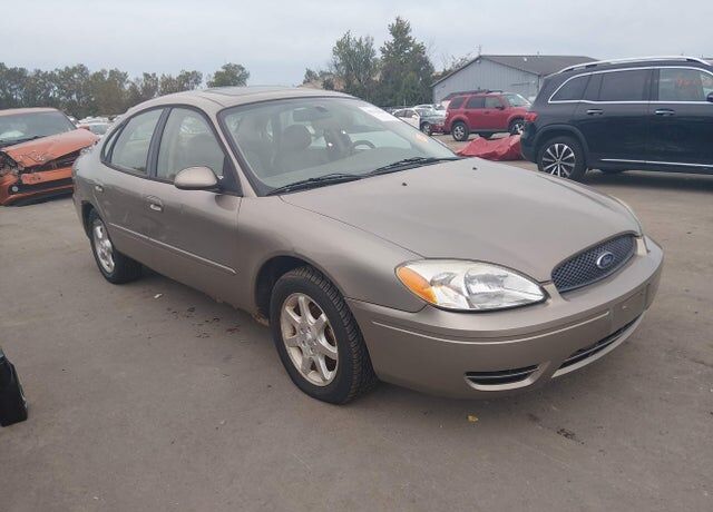 2006 FORD Taurus