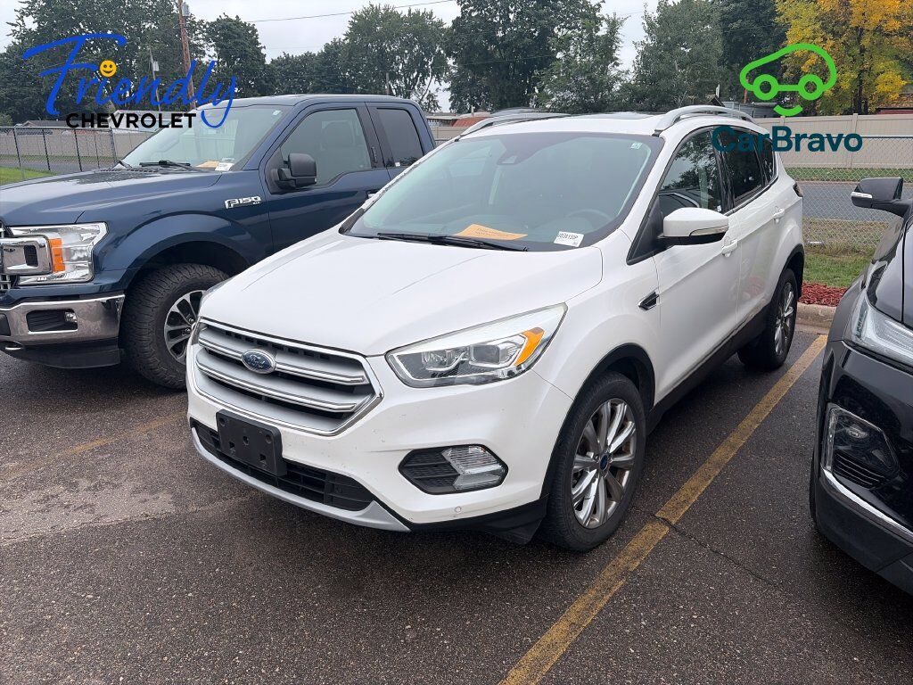 2017 FORD Escape