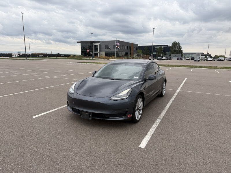 2017 TESLA Model 3