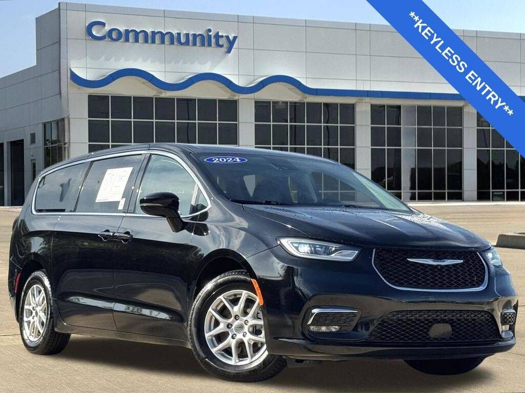 2024 CHRYSLER Pacifica