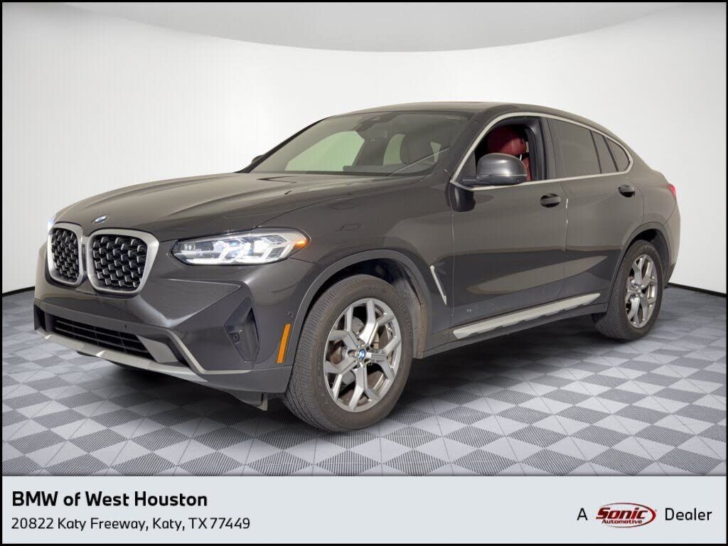 2025 BMW X4