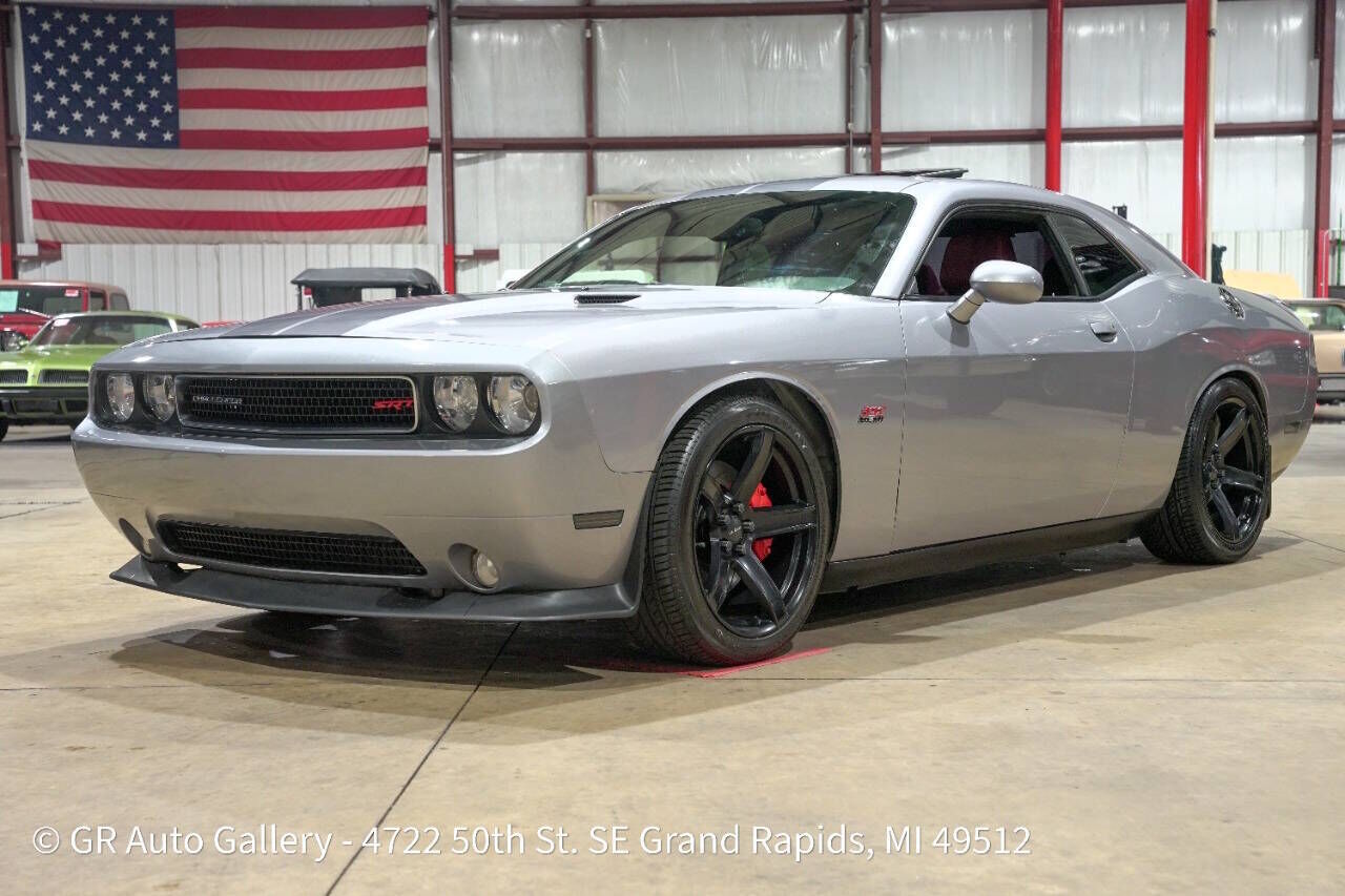 2013 DODGE Challenger