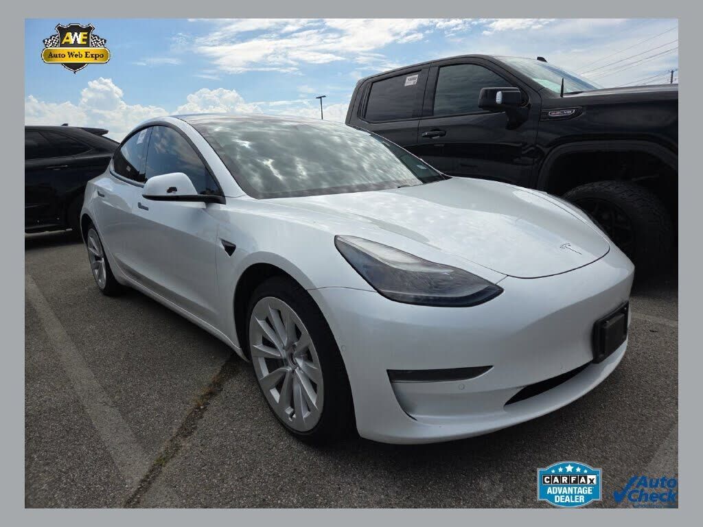 2021 TESLA Model 3