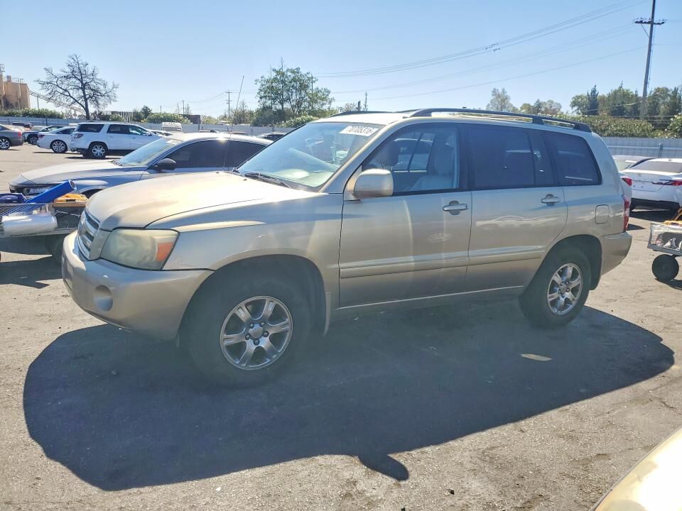 2005 TOYOTA Highlander