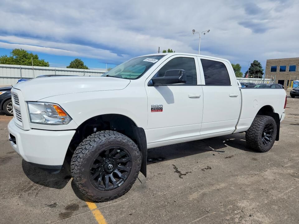 2012 DODGE Ram
