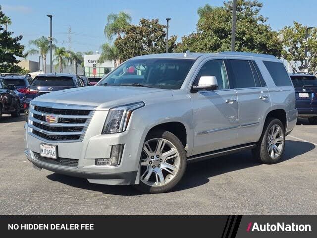 2017 CADILLAC Escalade