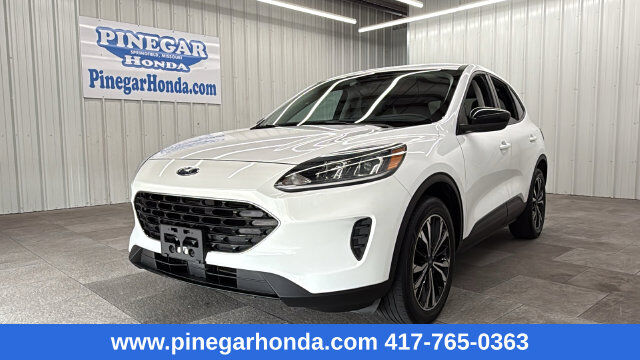 2021 FORD Escape