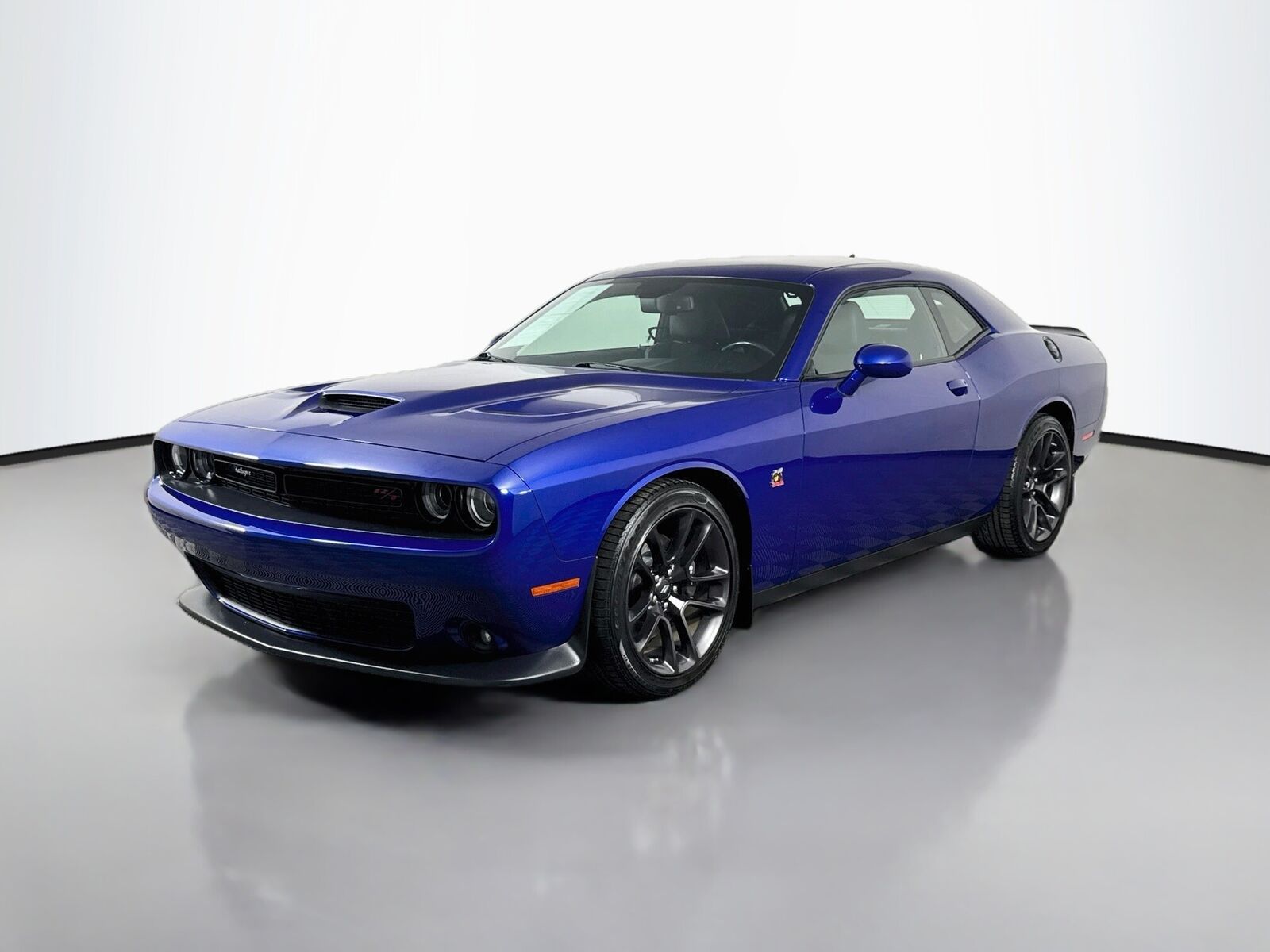 2020 DODGE Challenger