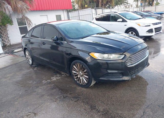 2013 FORD Fusion