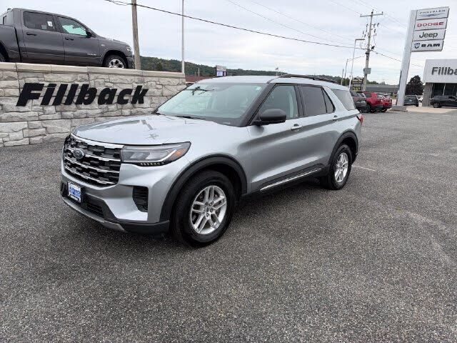 2025 FORD Explorer