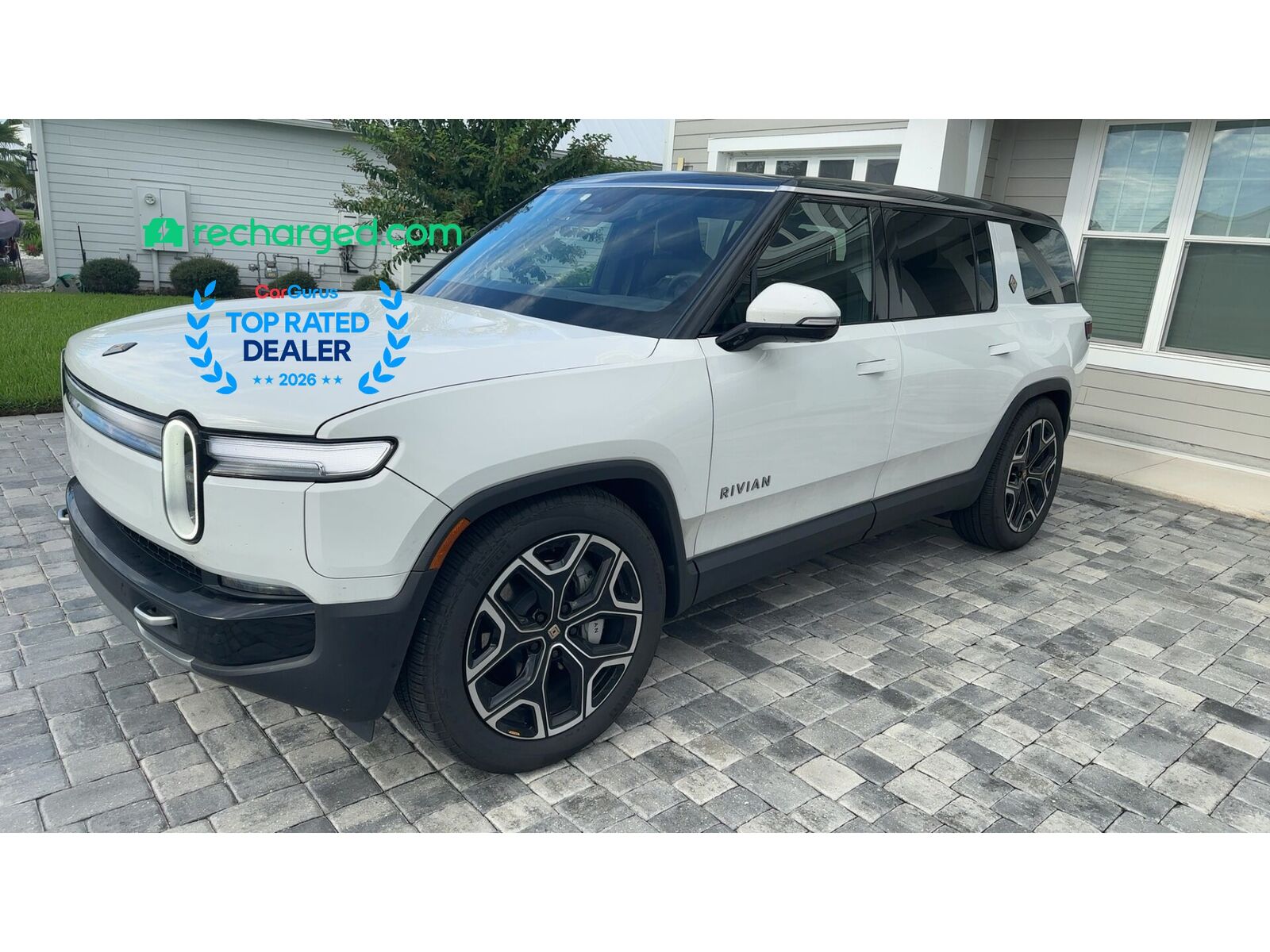 2025 RIVIAN R1S