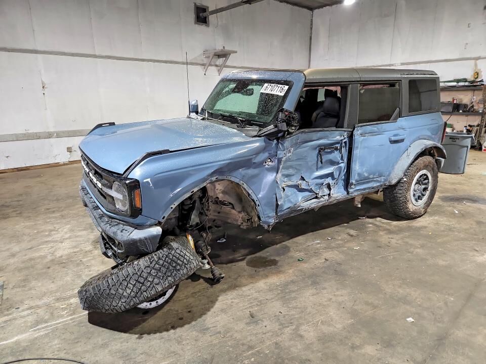 2024 FORD Bronco