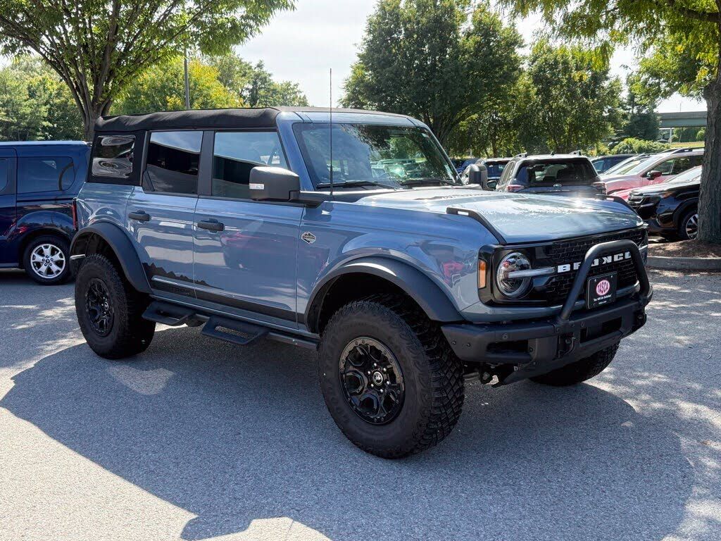 2024 FORD Bronco