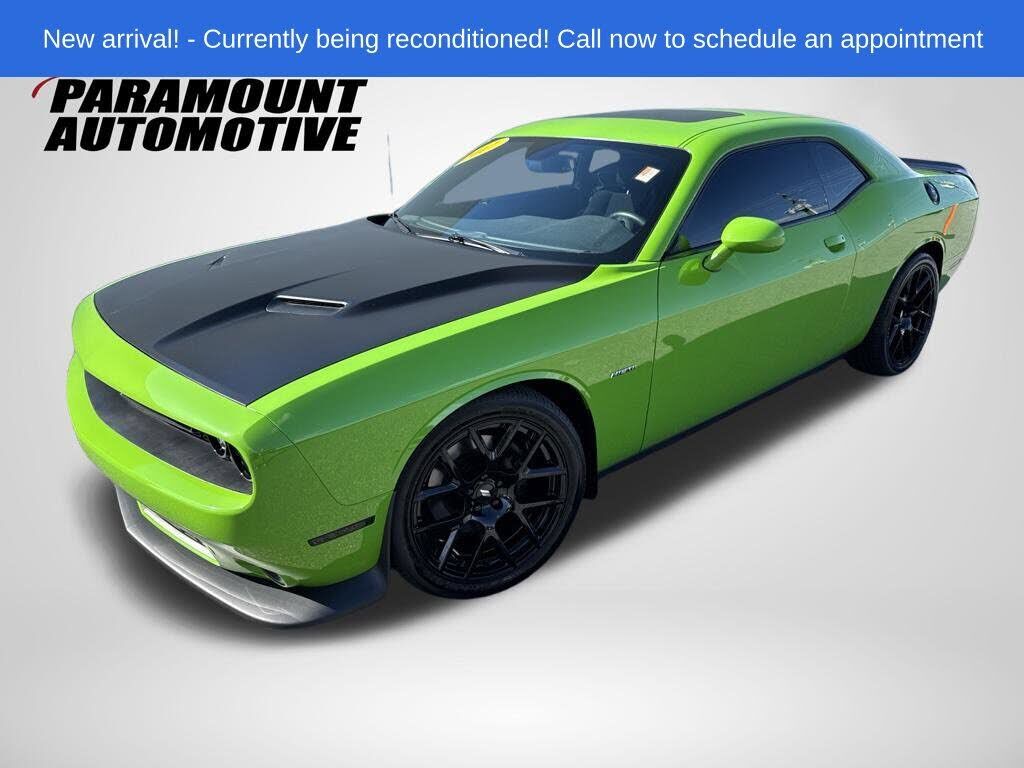 2017 DODGE Challenger