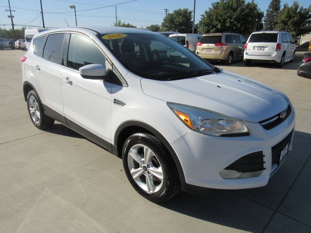 2016 FORD Escape
