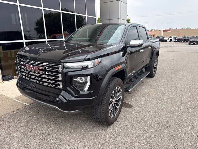 2025 GMC Canyon