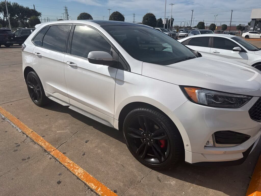 2019 FORD Edge
