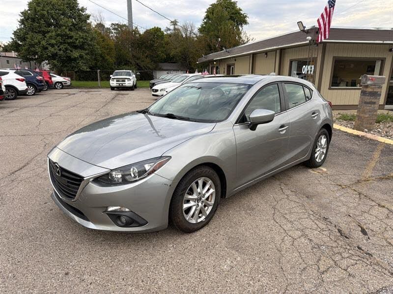 2016 MAZDA Mazda3