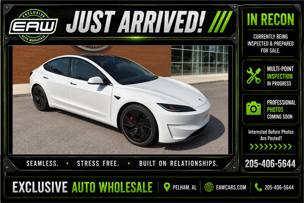 2025 TESLA Model 3