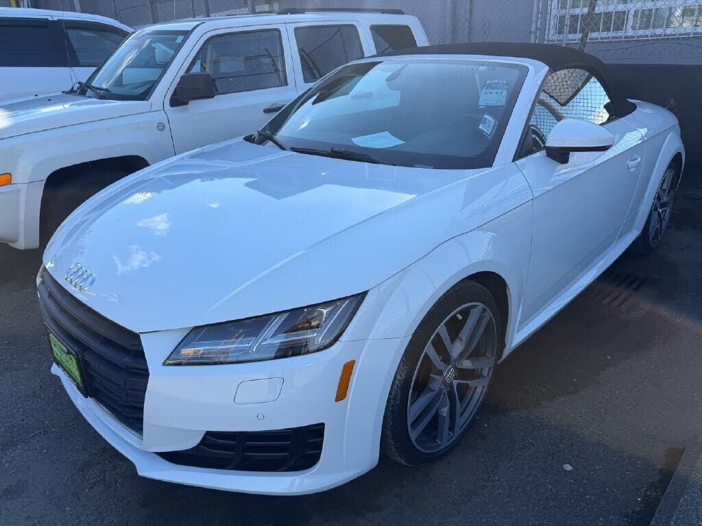 2017 AUDI TT
