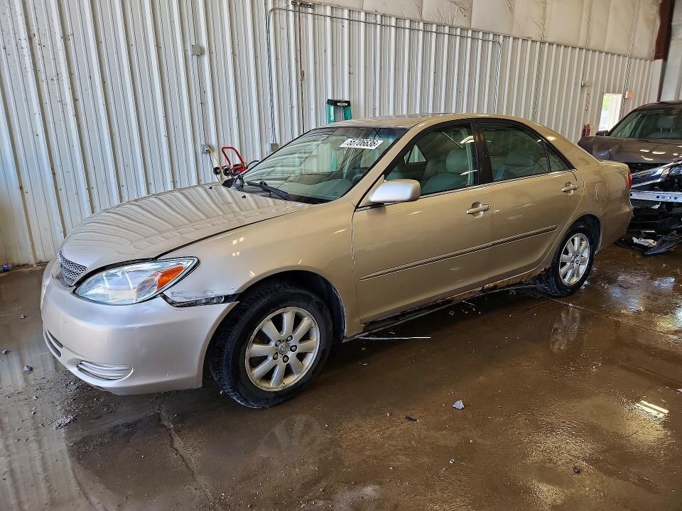 2002 TOYOTA Camry