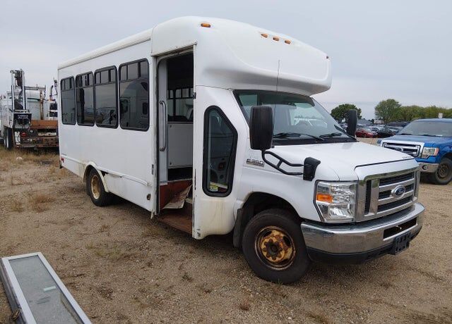 2017 FORD E-350