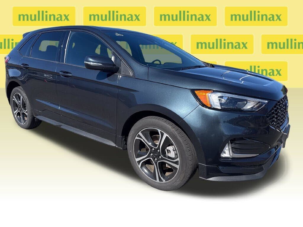 2022 FORD Edge