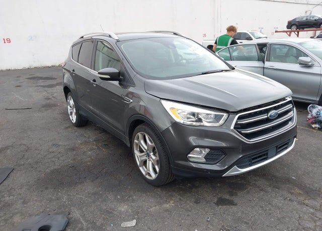 2019 FORD Escape